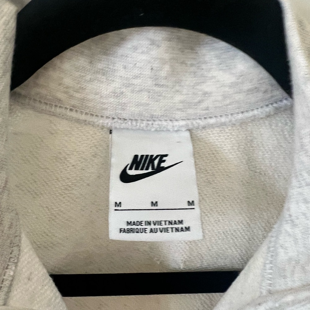 Nike Crop Sleeveless Half-Zip Top in Light Gray Heather - Picture 2 of 4
